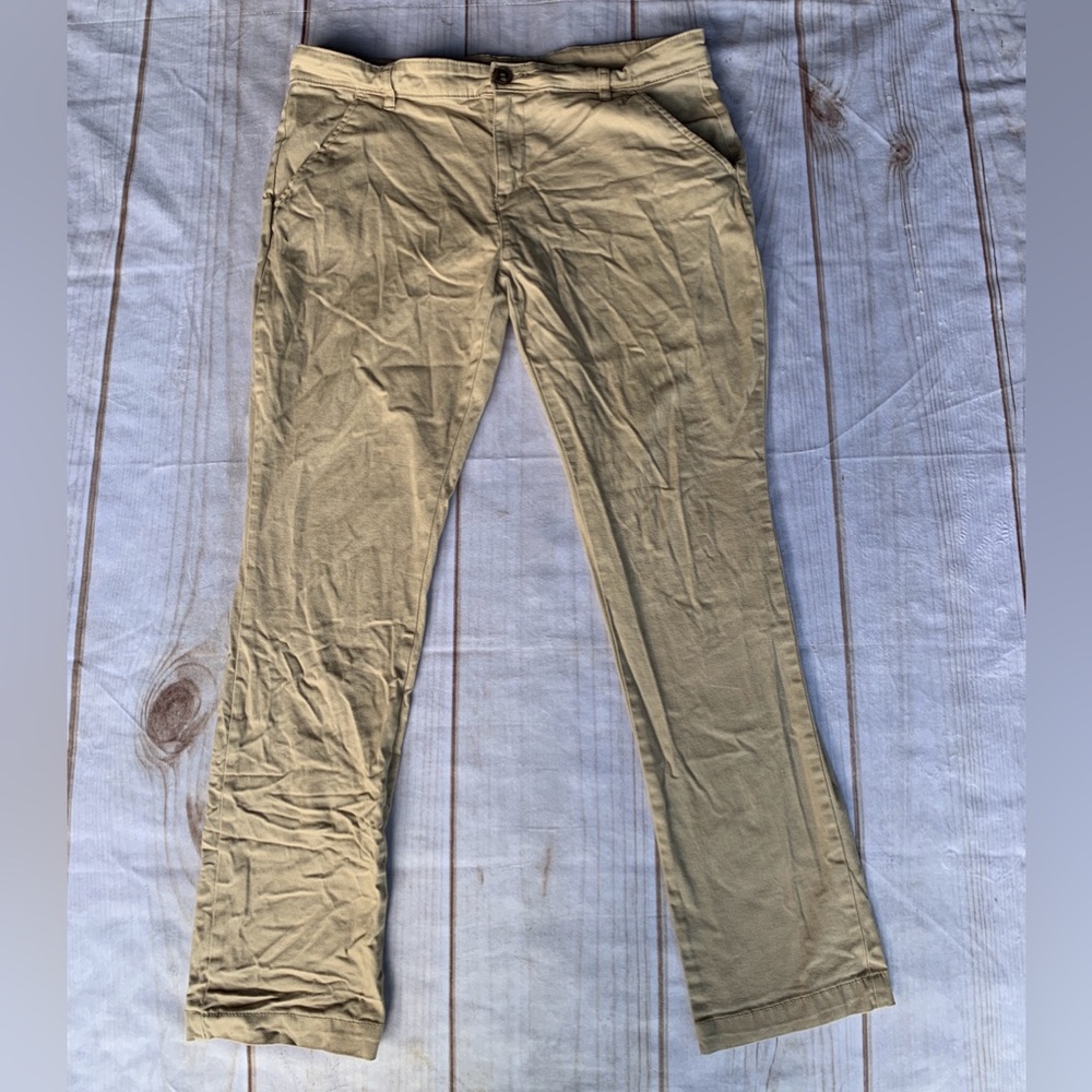 Old Navy Khaki Skinny Pants Size 16 Plus